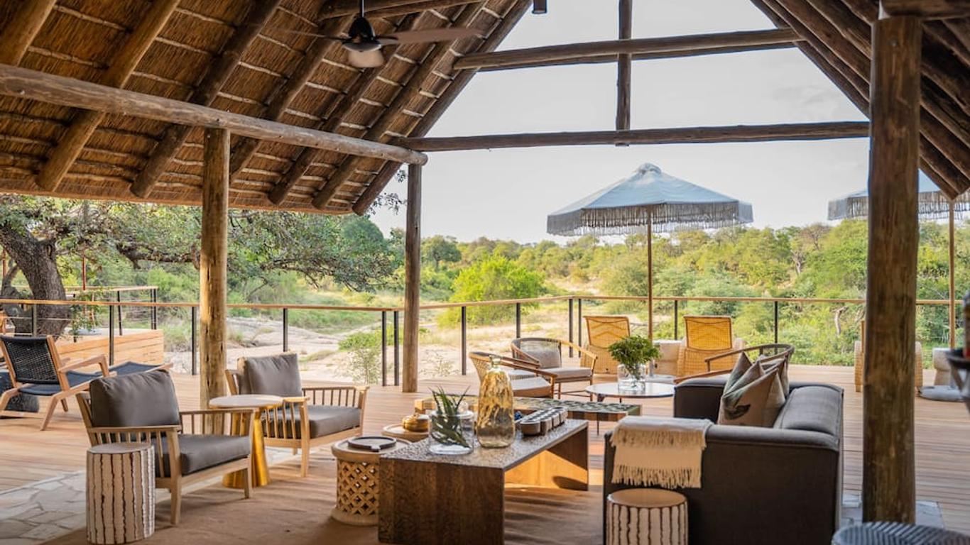 Thornybush Game Lodge