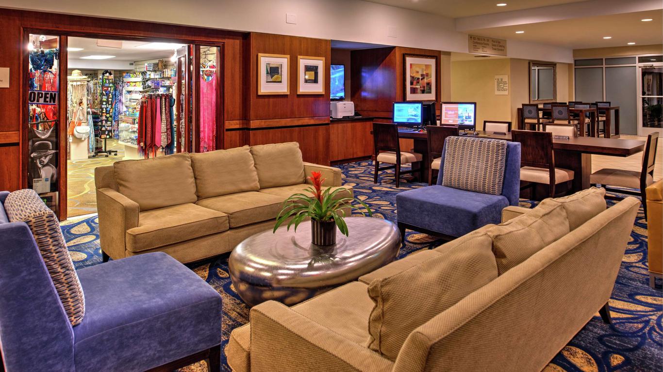 DoubleTree by Hilton Hotel Tampa Airport - Westshore