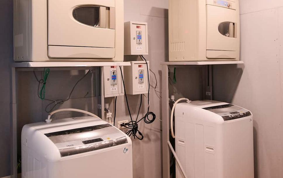 Laundry facility Photo