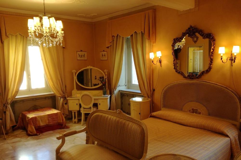 Ai Savoia B&B - Guest House AED 244. Turin Hotel Deals & Reviews - KAYAK