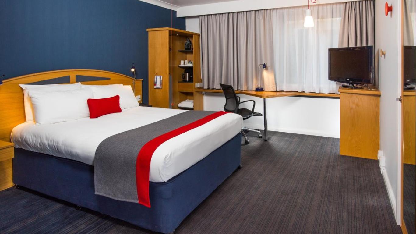 Holiday Inn Express East Midlands Airport