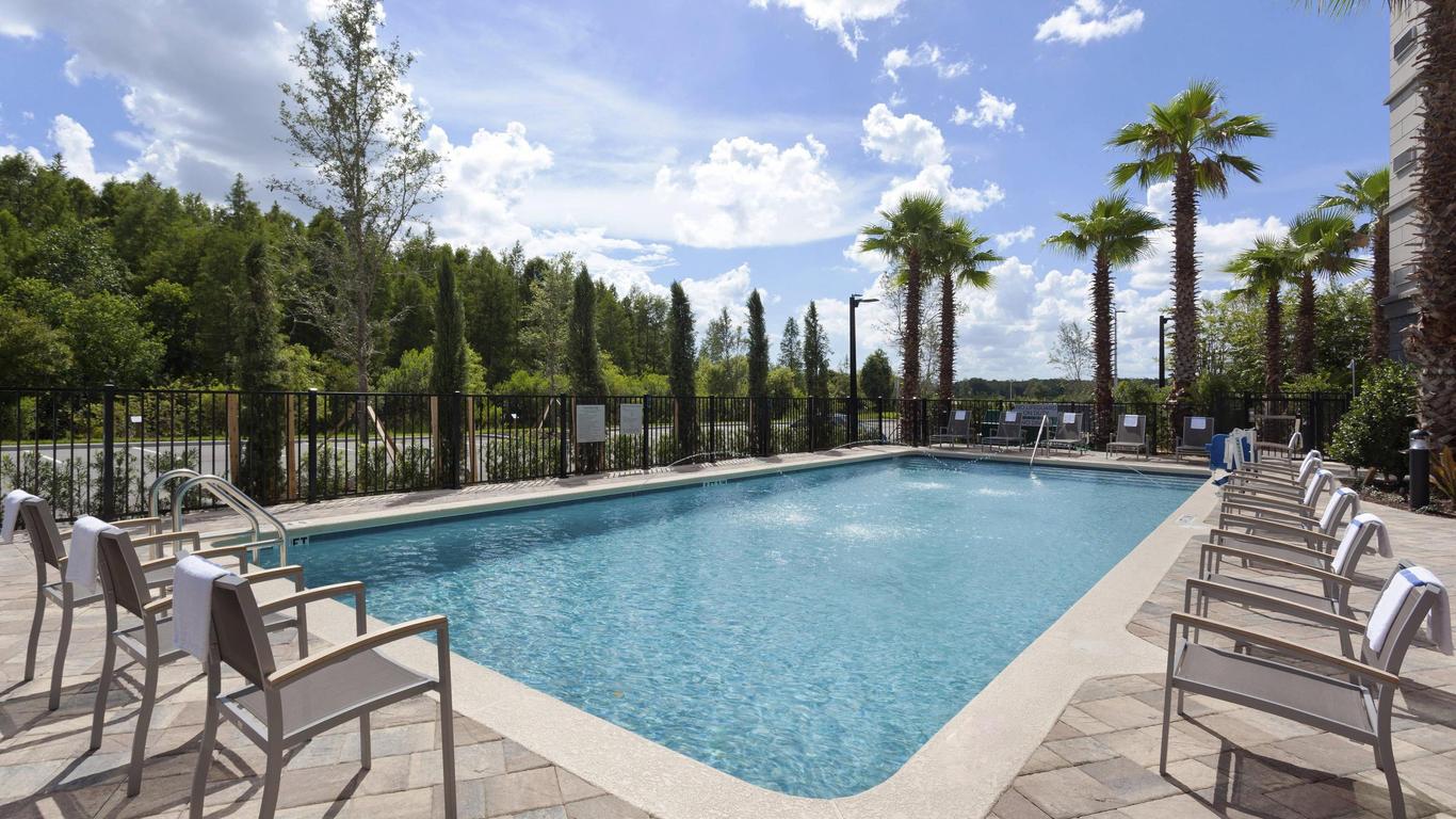 Courtyard by Marriott Orlando South/Grande Lakes Area