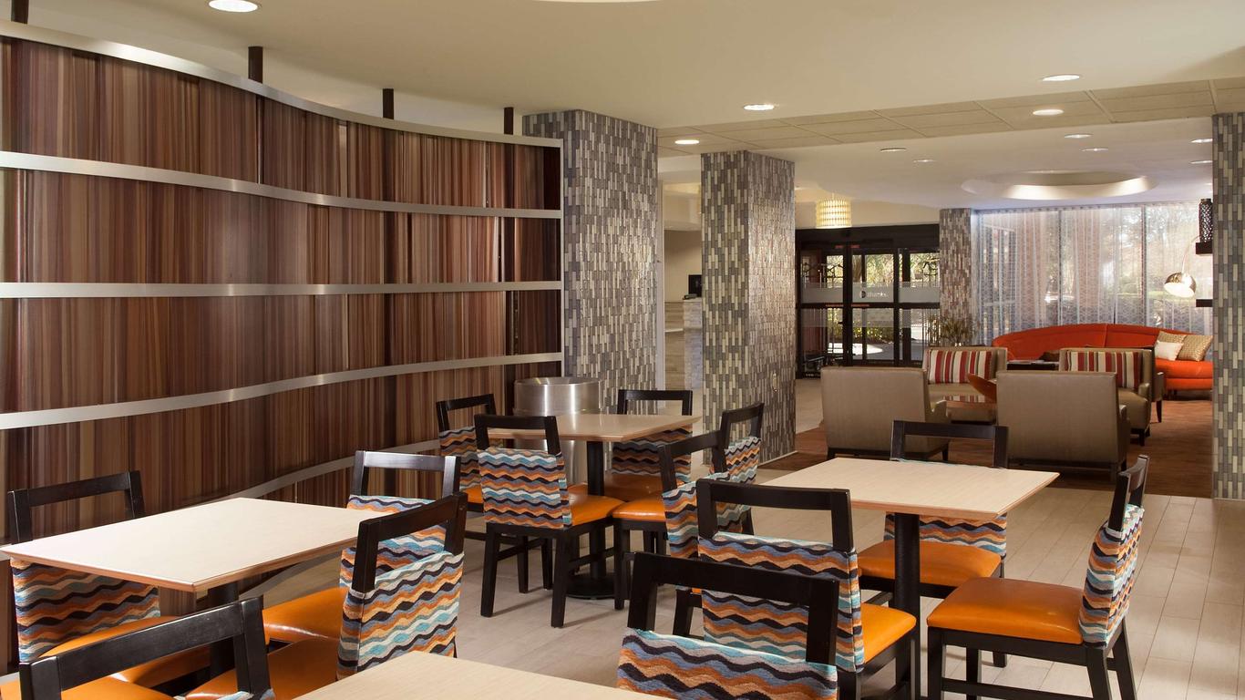 Hampton Inn Orlando-International Airport