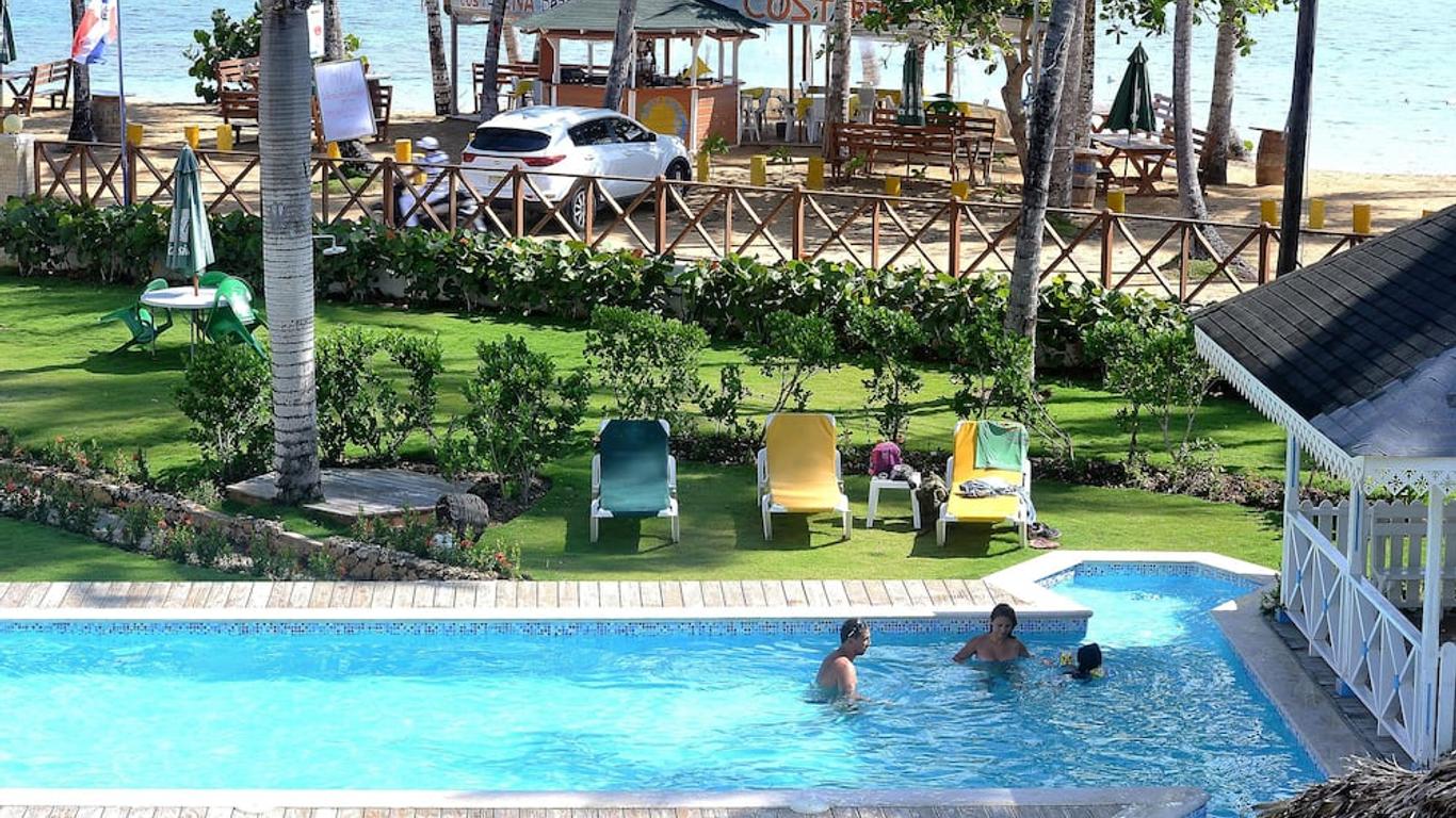 Costarena Beach Hotel