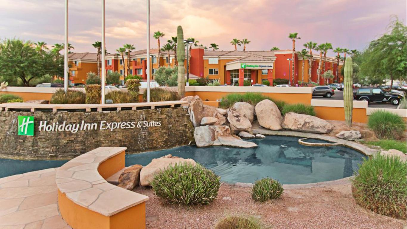 Holiday Inn Express & Suites Scottsdale - Old Town