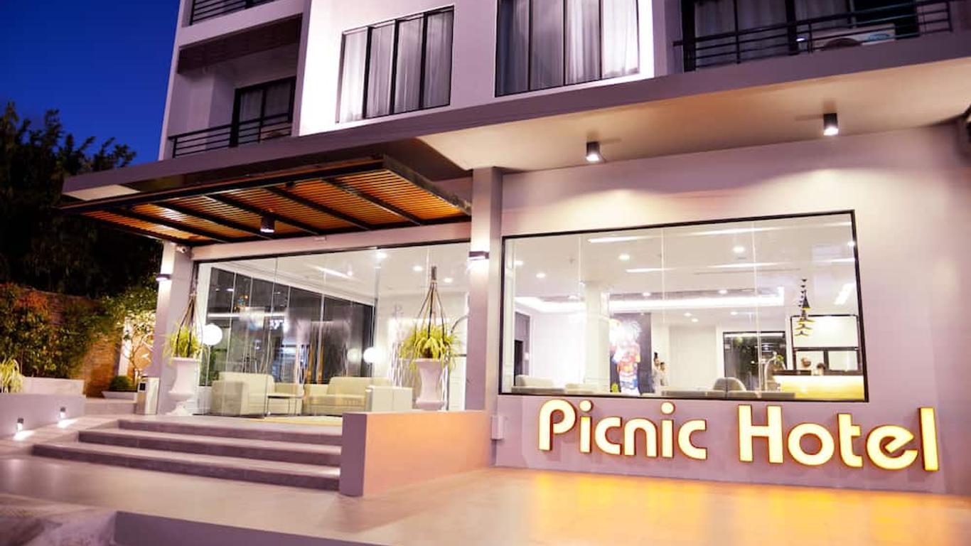 Picnic Hotel Bangkok