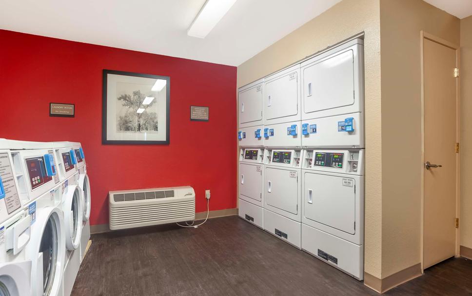 Laundry facility Photo