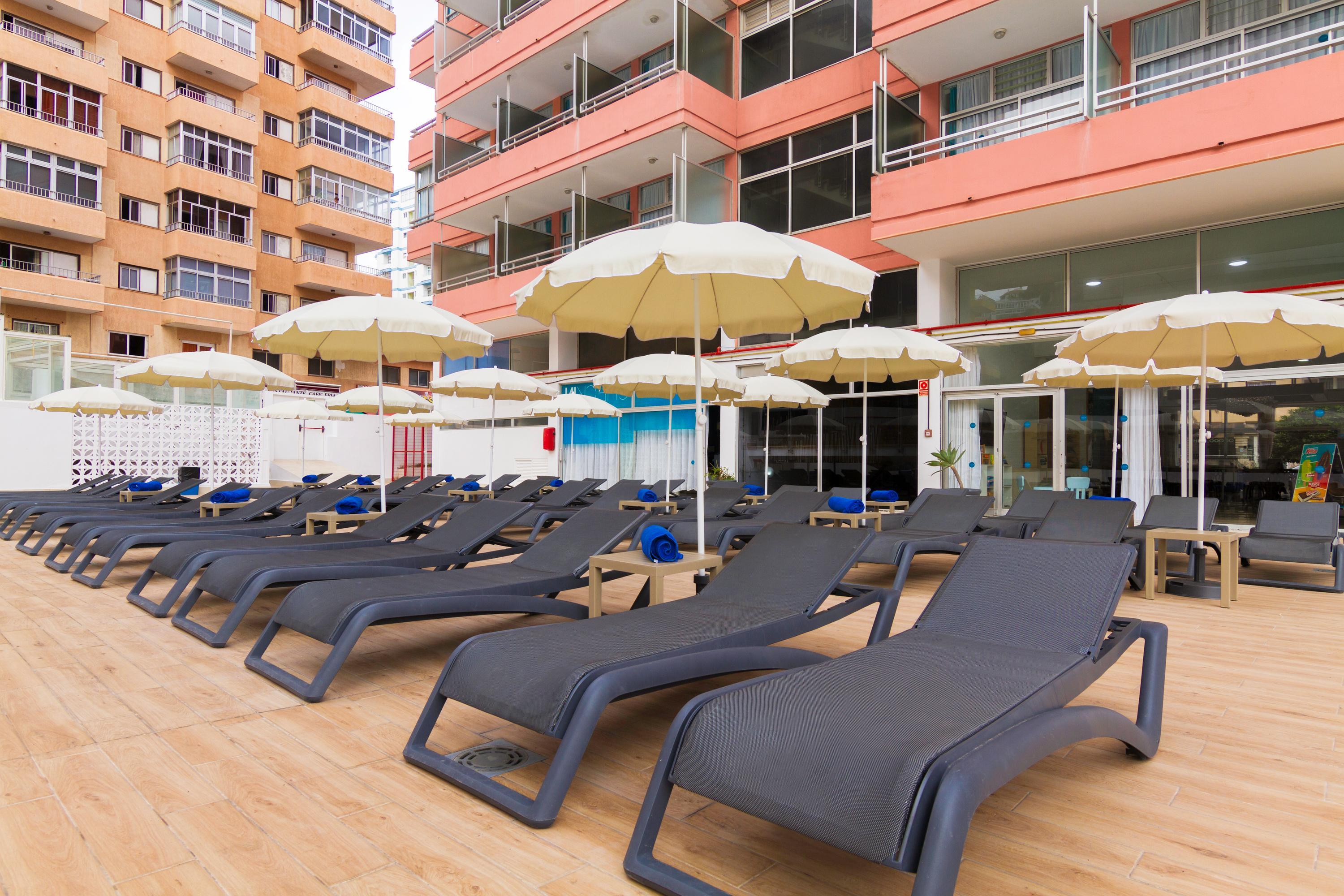 Checkin Concordia Playa AED 104. Puerto de la Cruz Hotel Deals