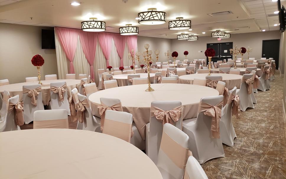 Banquet hall Photo